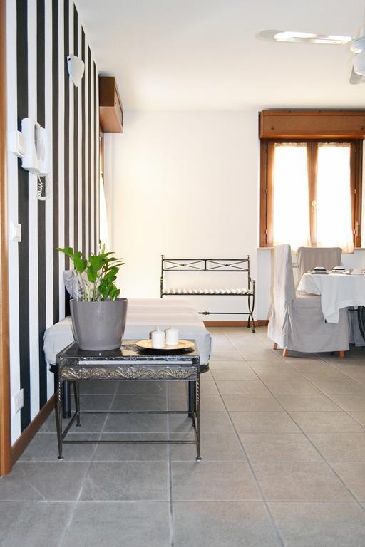Apartment Il Fiore Bérgamo Habitación foto